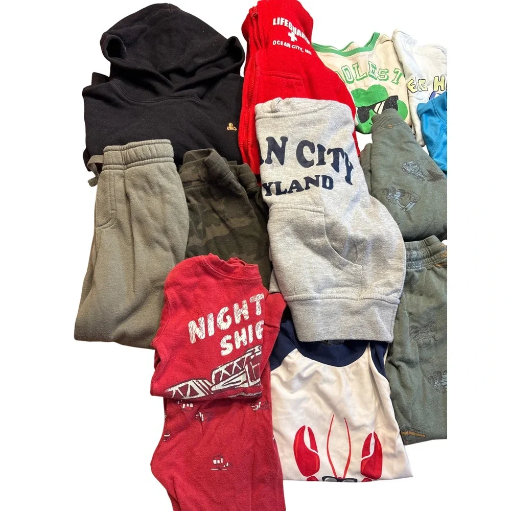 Boys Size 3T Clothing Lot Hoodies Joggers Graphic Tees and more 13pc Bundle